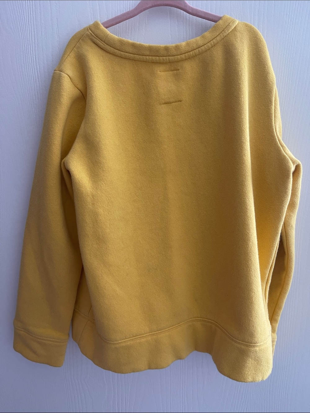 GAP Sweatshirt - Picture 2 of 2